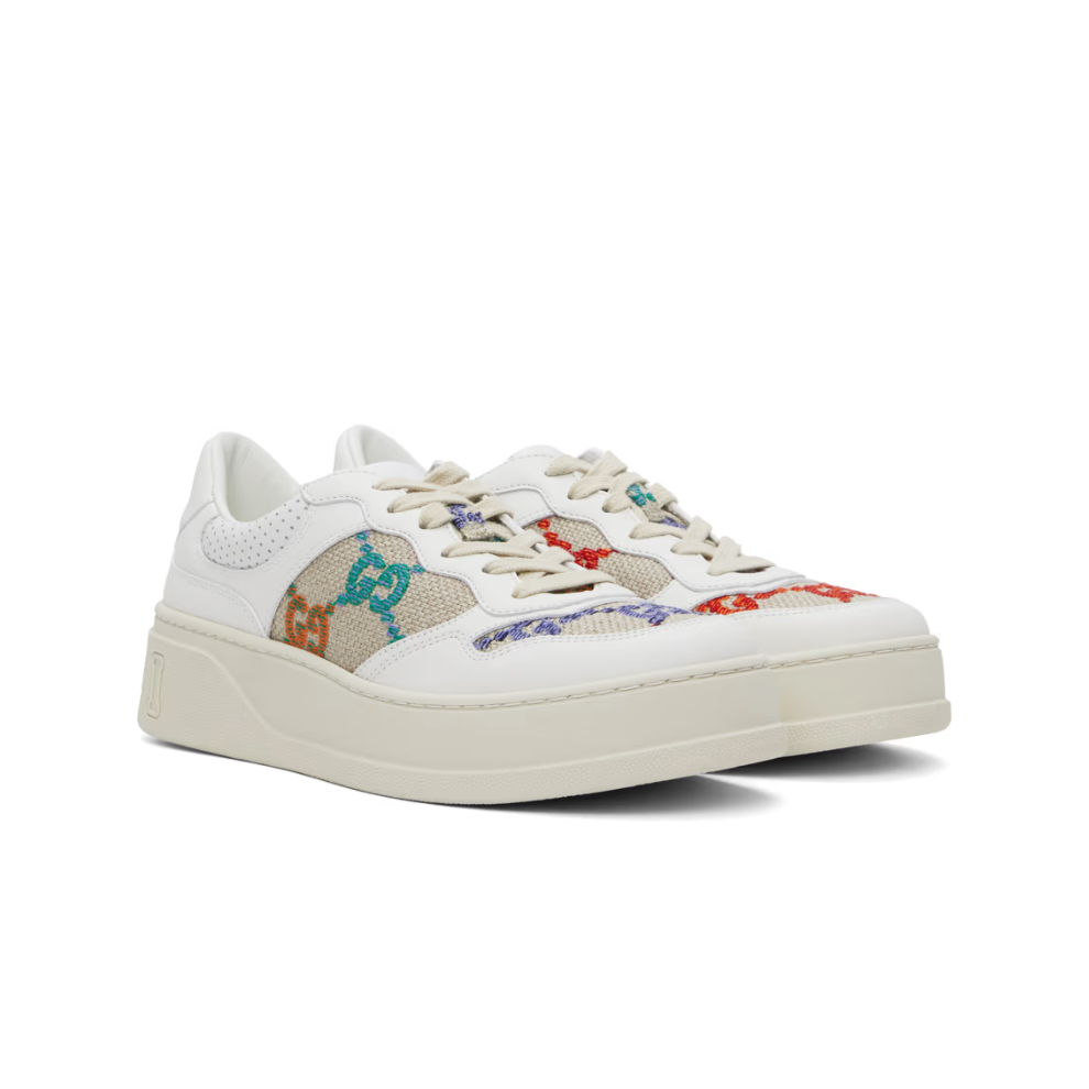 GUCCI White & Beige GG Sneakers
