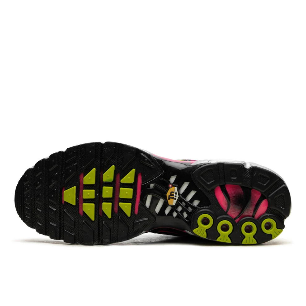 NIKE AIR MAX PLUS MERCURIAL XXV "Hyper Pink Volt"