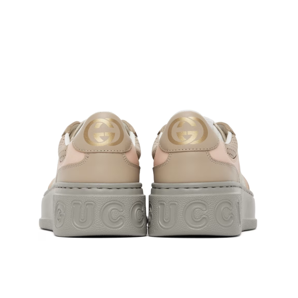 GUCCI Taupe GG Sneakers